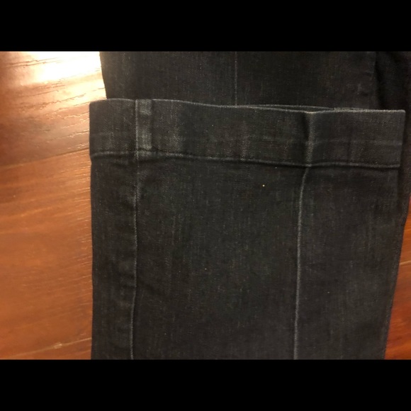 Jeans - Picture 7 of 8